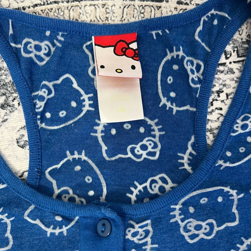 Sanrio Hello Kitty Y2K 2013 Blue & White Henley Tank Top - Size M - Picture 5 of 6